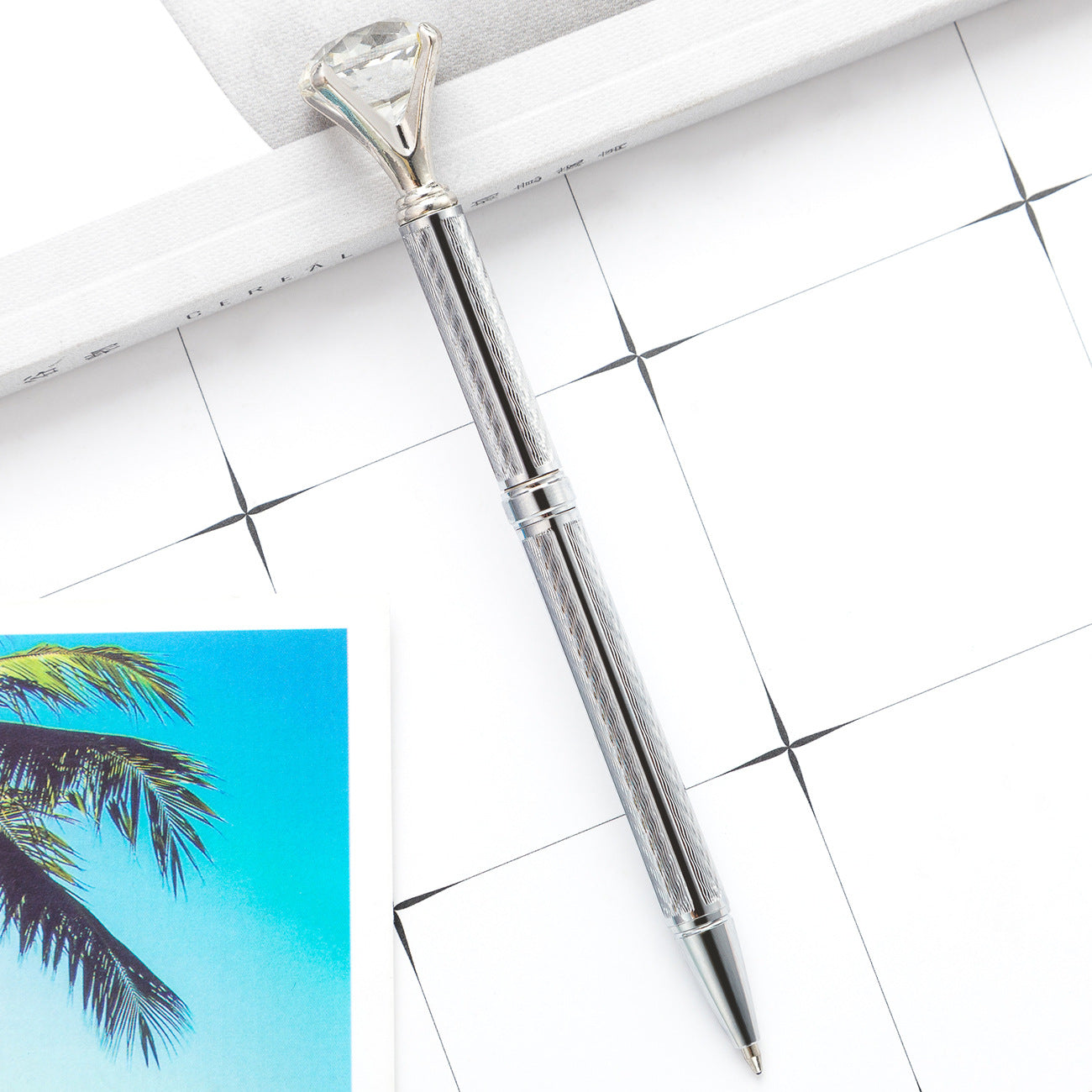 Whoelsale Pens Large Diamond Pens Office Stationery Crystal Pens Metal Ballpoint Pens